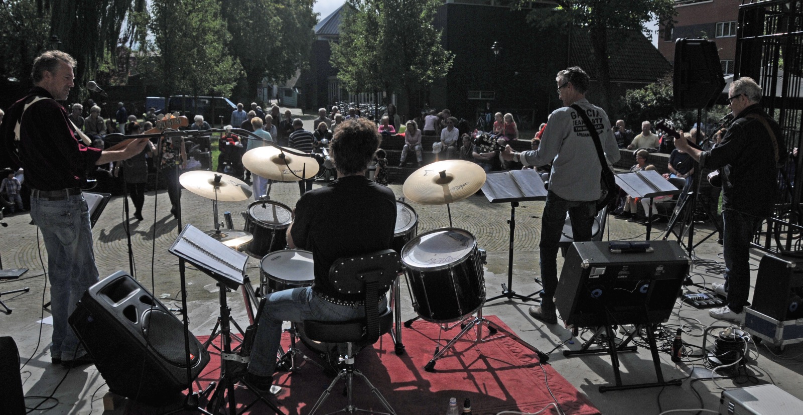 Zondag 7 sept. 2014 Een tuin vol