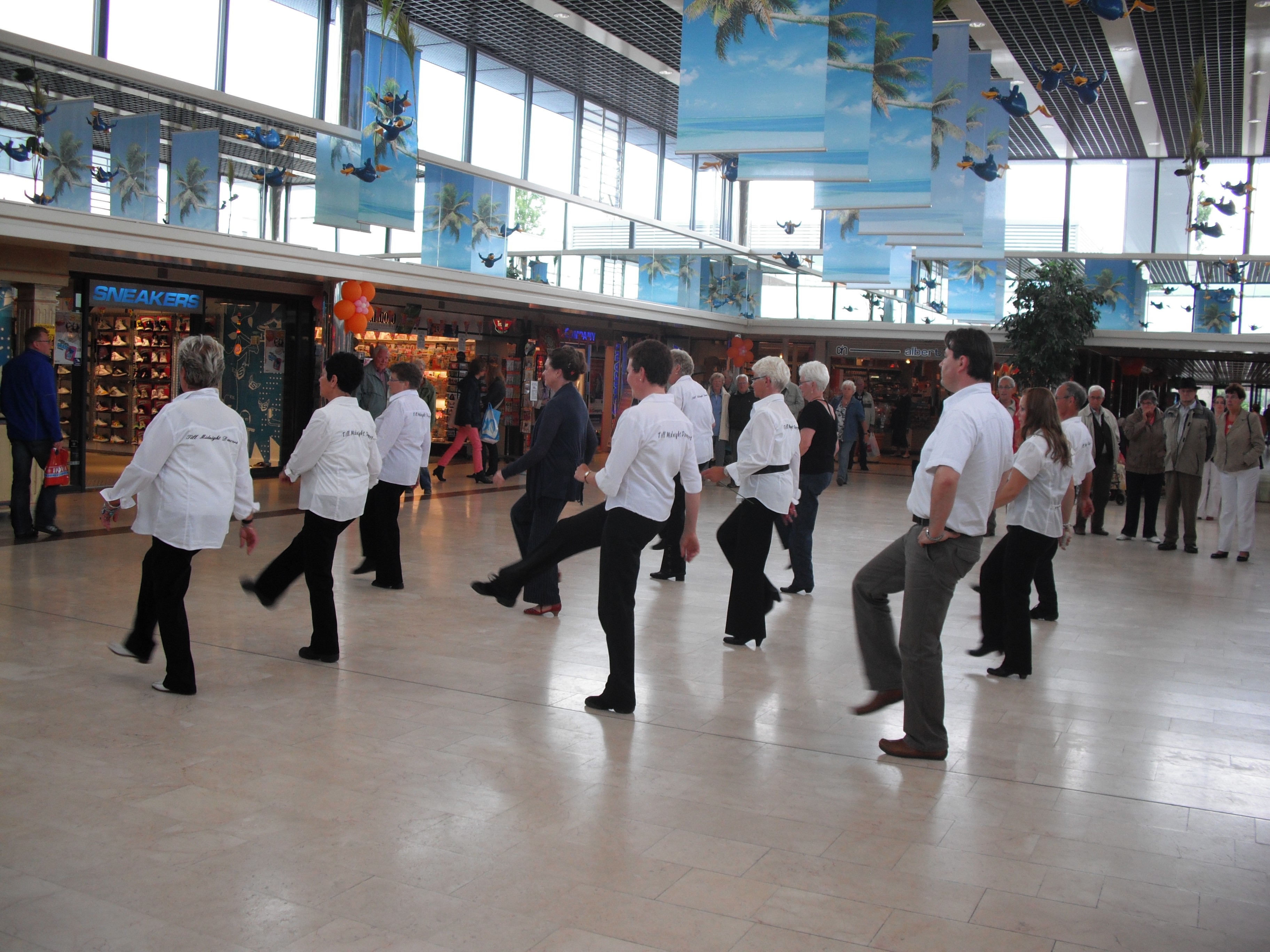 Zondag 24 Mei 2015 "Till Midnight Dancers"