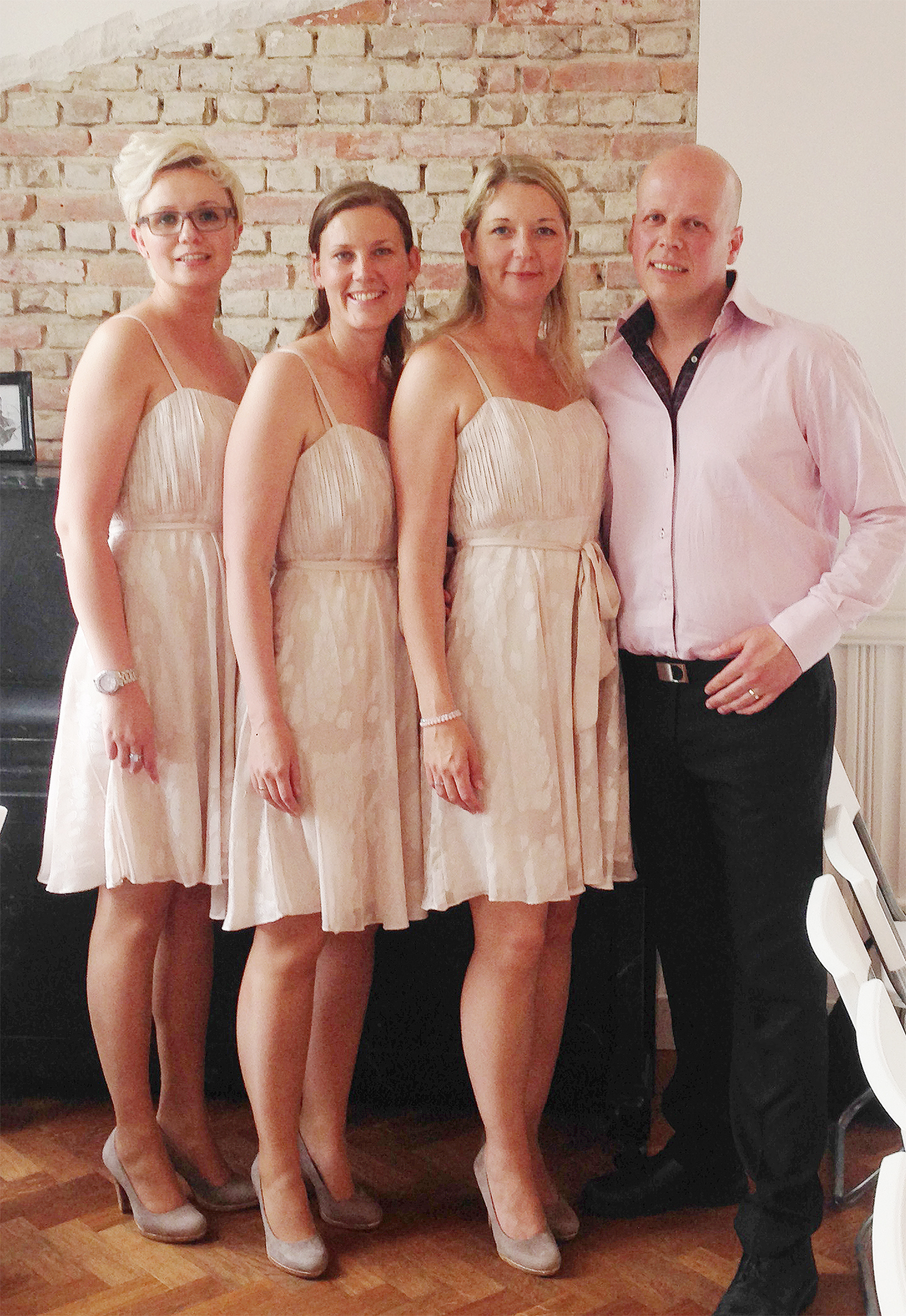 Zondag 21 juni 2015 Moment tussen 12 en 13 uur